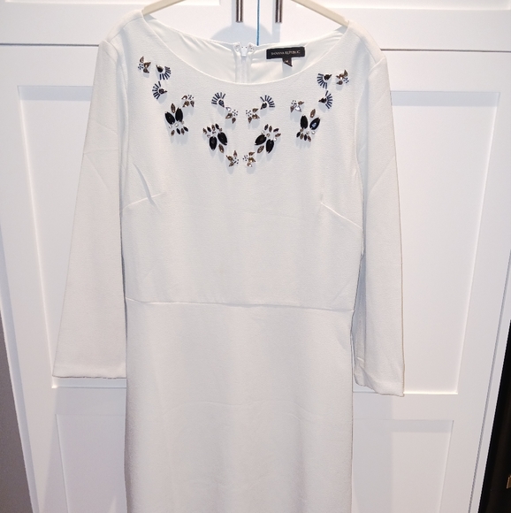 Banana Republic Mint Green Embellished Dress 10/12 - Picture 1 of 11